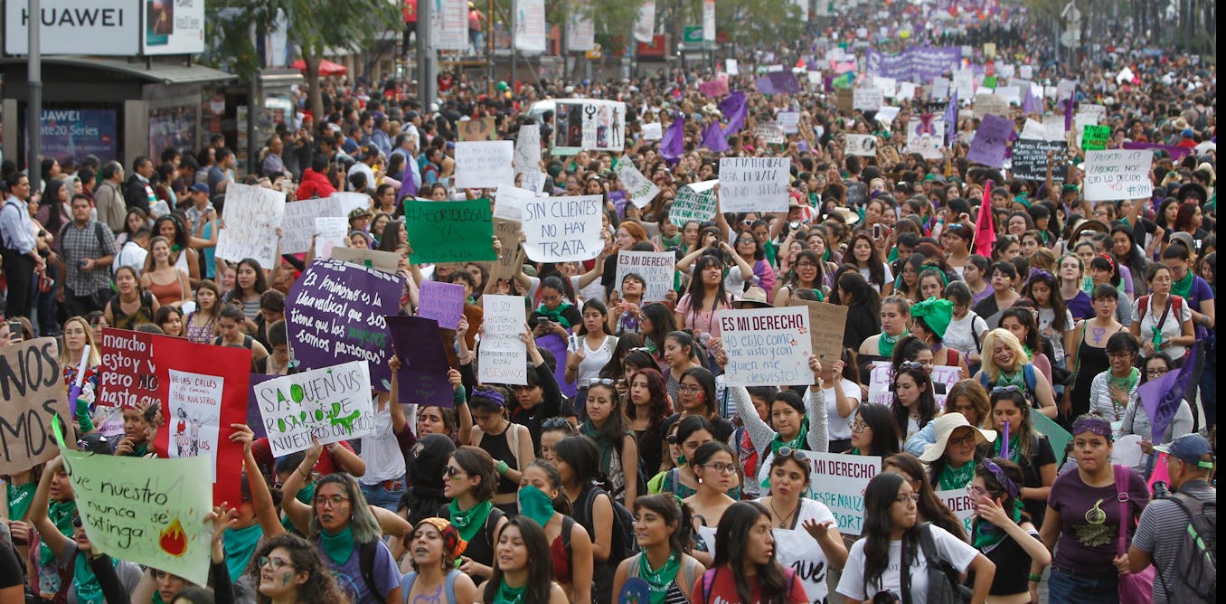 #MeToo in Mexico: Women Finding Their Voice as Campaign Gathers Force #MeToo in Mexico: Women Finding Their Voice as Campaign Gathers Force