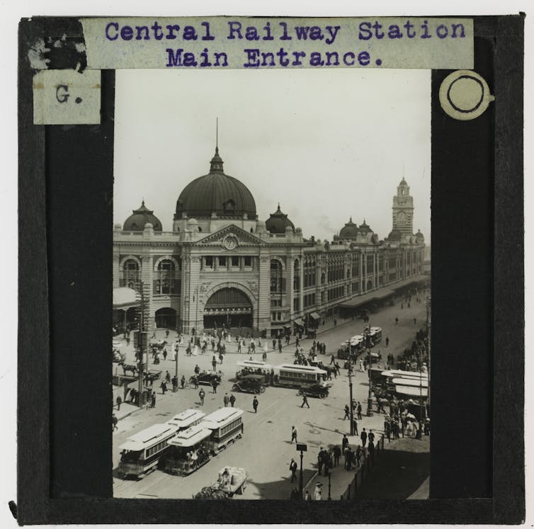 Flinders St Station