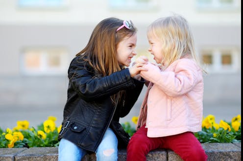 Pilih Kasih Orang Tua Terhadap Anak Ternyata Berdampak Panjang Ini Tips Untuk Mencegahnya Pilih Kasih Orang Tua Terhadap Anak Ternyata Berdampak Panjang Ini Tips Untuk Mencegahnya