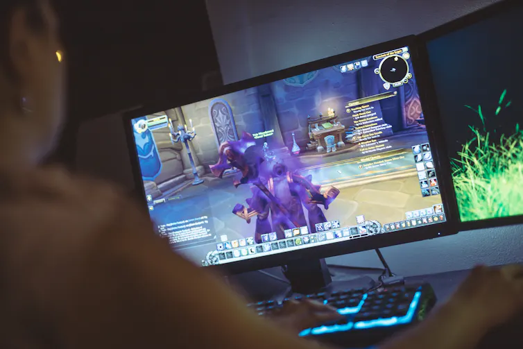 Could playing playing video games help you learn a language? 2 Could playing playing video games help you learn a language? Opportunities