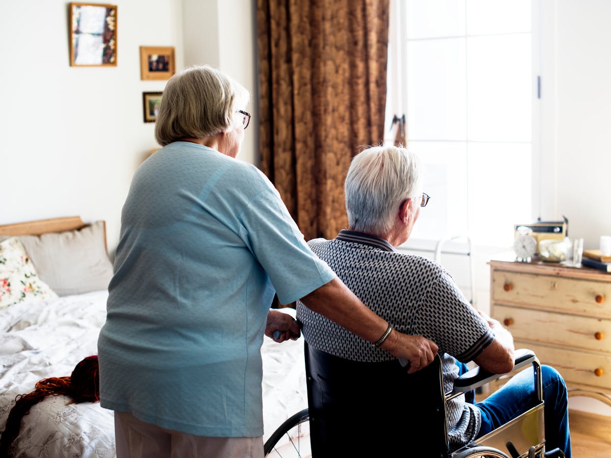 So you&#39;re thinking of going into a nursing home? Here&#39;s what you&#39;ll have to pay for