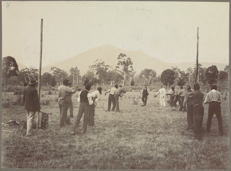 The long and complicated history of Aboriginal involvement in football