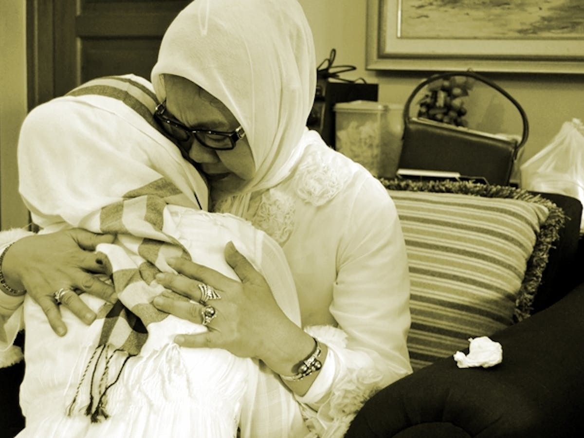 Mengapa Kita Mudah Saling Memaafkan Saat Idul Fitri Tapi