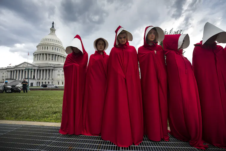 handmaid's tale red dress meaning The Handmaid's Tale Completely Changes The Red Dress' Meaning After 8 Years