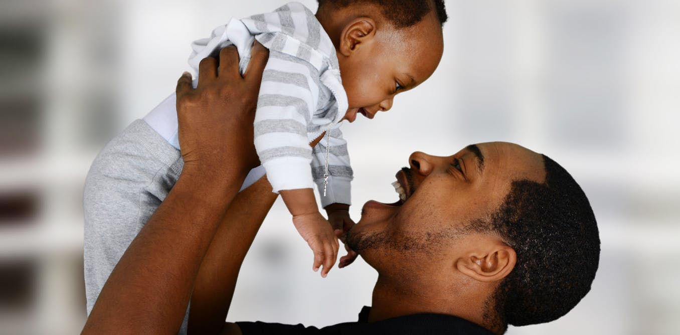 He look like his father. Мужчина с ребенком. Фотосессия отец и сын. Отцовство картинки. Черный отец. He look like his father. Мужчина с ребенком. Фотосессия отец и сын. Отцовство картинки. Черный отец.