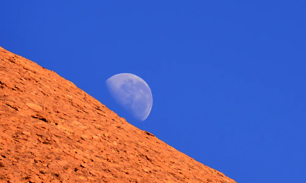How Big Is The Moon Let Me Compare How Big Is The Moon Let Me Compare