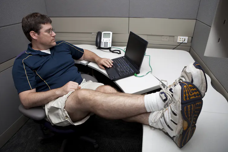Dress code en entreprise : tenue correcte (toujours) exigée