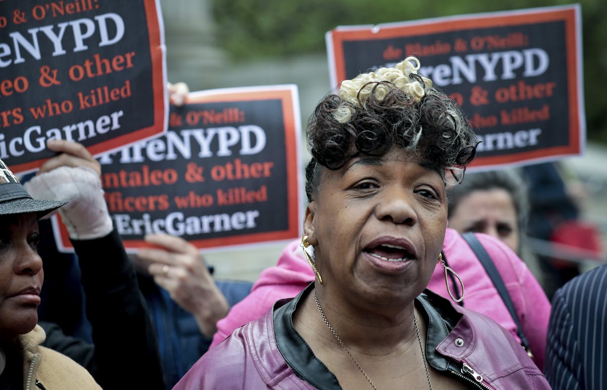 Why the federal government isn't prosecuting the officer who Eric Garner