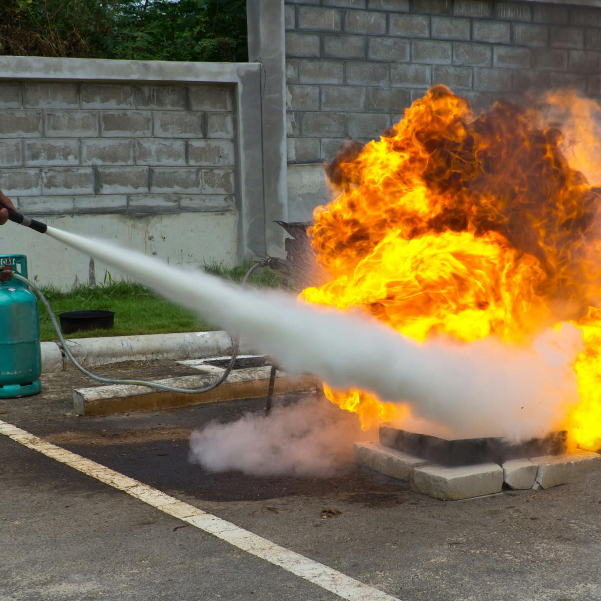 How Does The Stuff In A Fire Extinguisher Stop A Fire How Does The Stuff In A Fire Extinguisher Stop A Fire