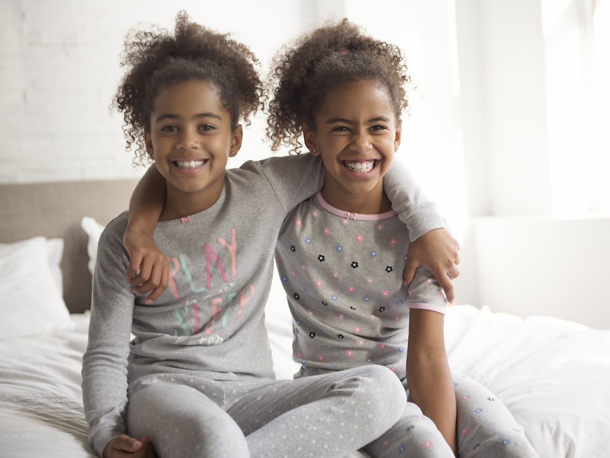 Curious Kids: why are some twins identical and some not?