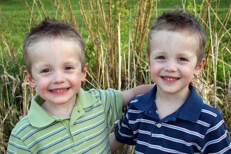 Curious Kids: why are some twins identical and some not?