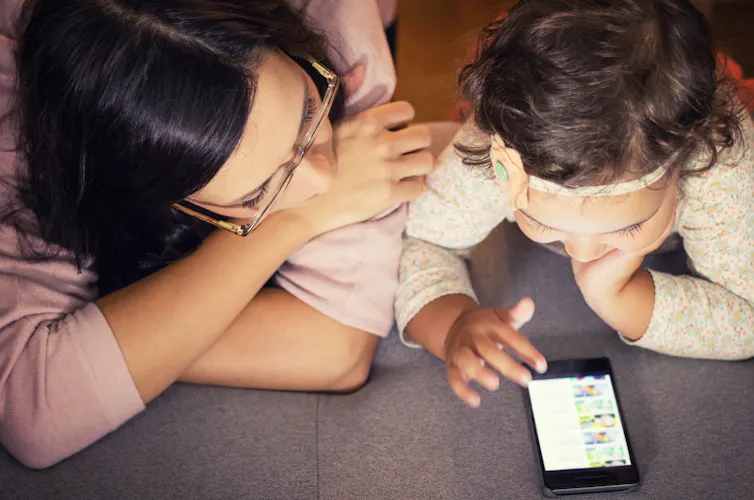 Children can be exposed to sexual predators online, so how can parents teach them to be safe? 1 Children can be exposed to sexual predators online
