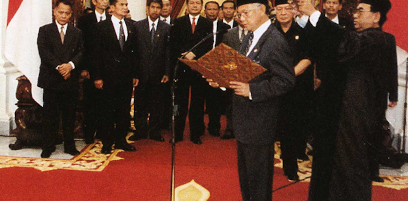 Menyisir Jejak Politik Habibie Dan Kontribusinya Pada Demokrasi Dan Gerakan Antikorupsi Di Indonesia