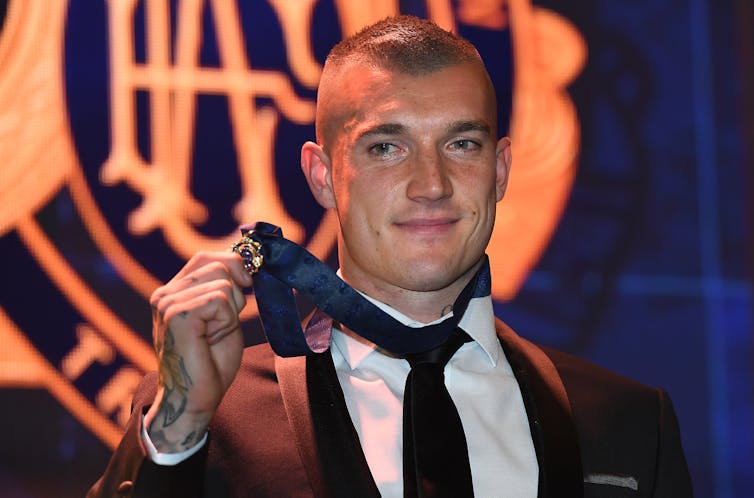 Fairest and best? Status counts in the Brownlow Medal