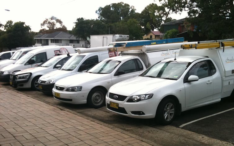 Don't blame parcel delivery vans for clogging up city traffic, look to the tradies