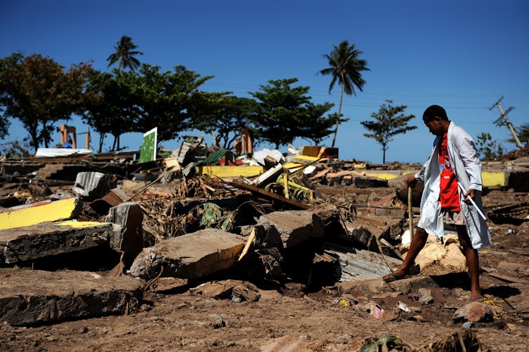 insights from the 2009 South Pacific earthquake-tsunami disaster