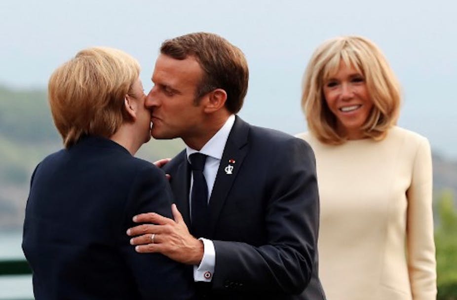 Which Cheek And How Many In France And Beyond A Kiss Isn T Just A Kiss