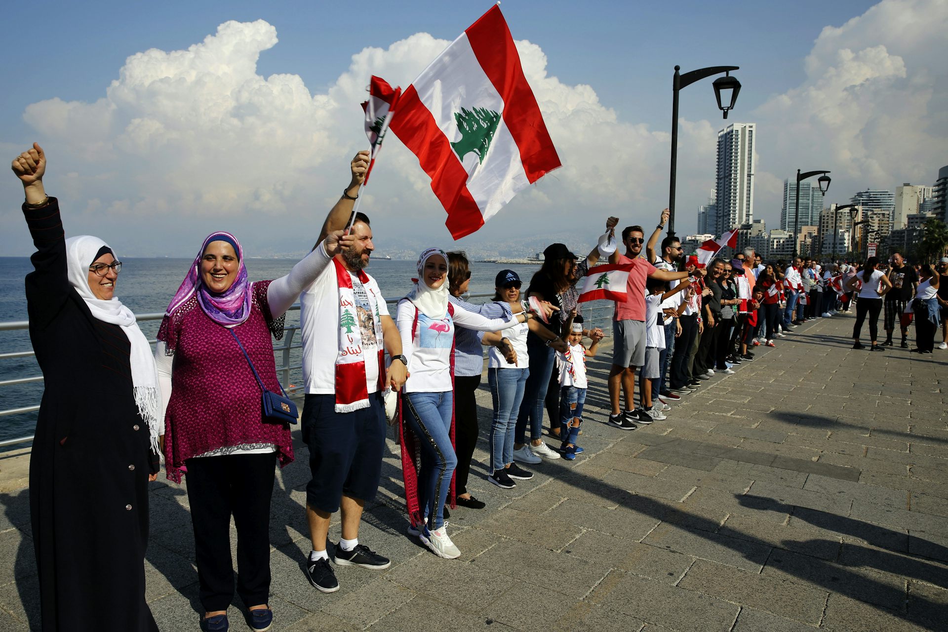 Lebanon Uprising Unites People Across Faiths, Defying Deep Sectarian Divides