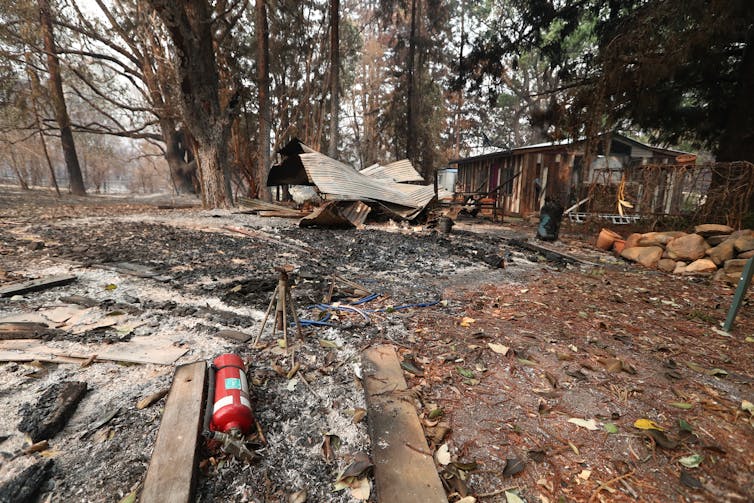 controlled burns often fail to slow a bushfire