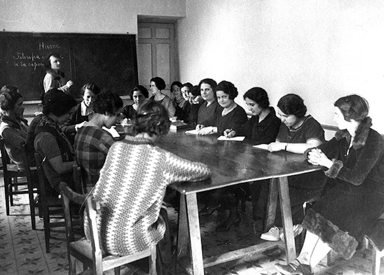 8 de marzo: cuando la universidad pública española abrió la puerta a las mujeres
