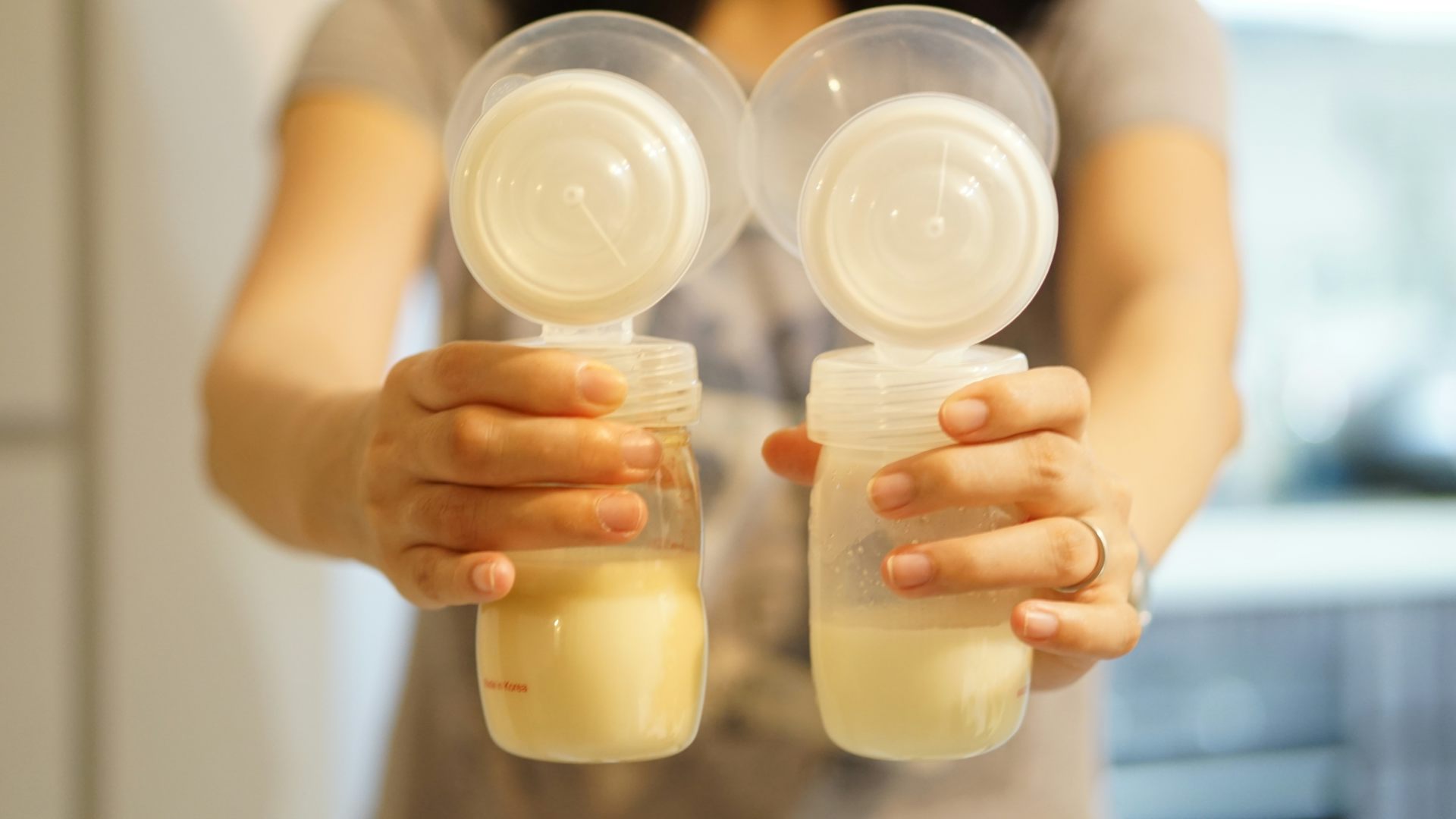Muttermilch trinken mann - 🧡 breastfeeding-positions.
