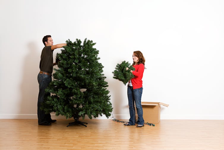 The Great Christmas Tree Debate Is It Better To Buy A Real Tree Or A Fake One Large Christmas Trees Near Me