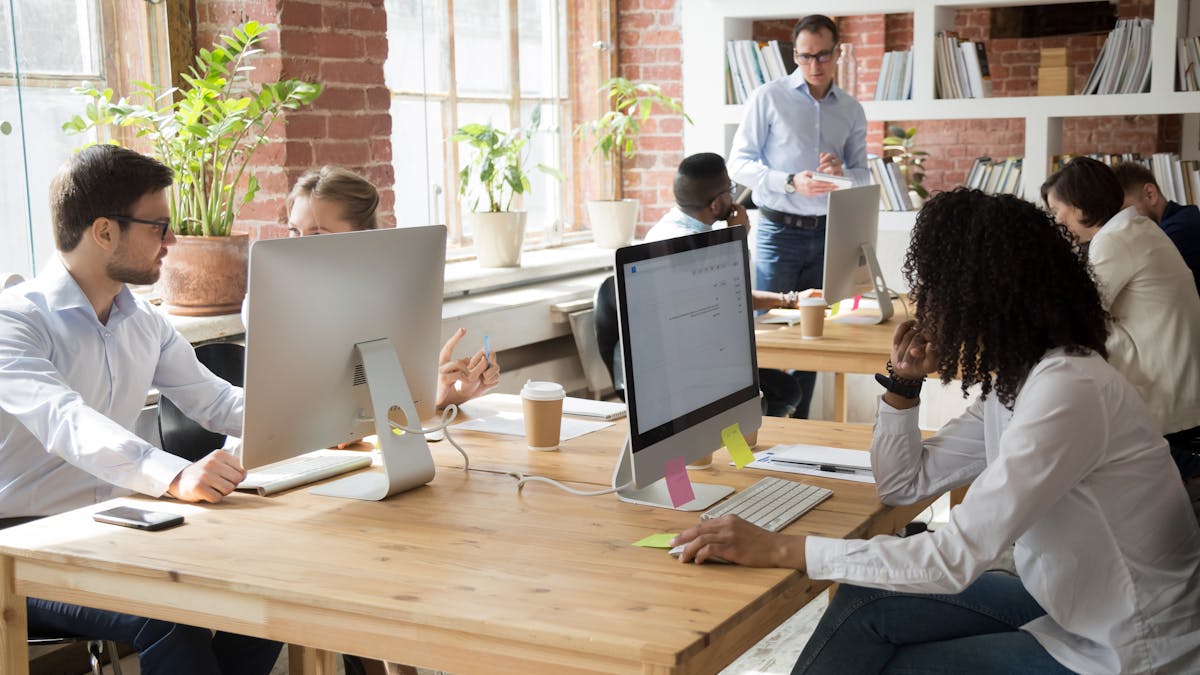 Le Coworking Demystifie Les Secrets Derriere Cette Petite Revolution Du Monde Du Travail Le Coworking Demystifie Les Secrets Derriere Cette Petite Revolution Du Monde Du Travail