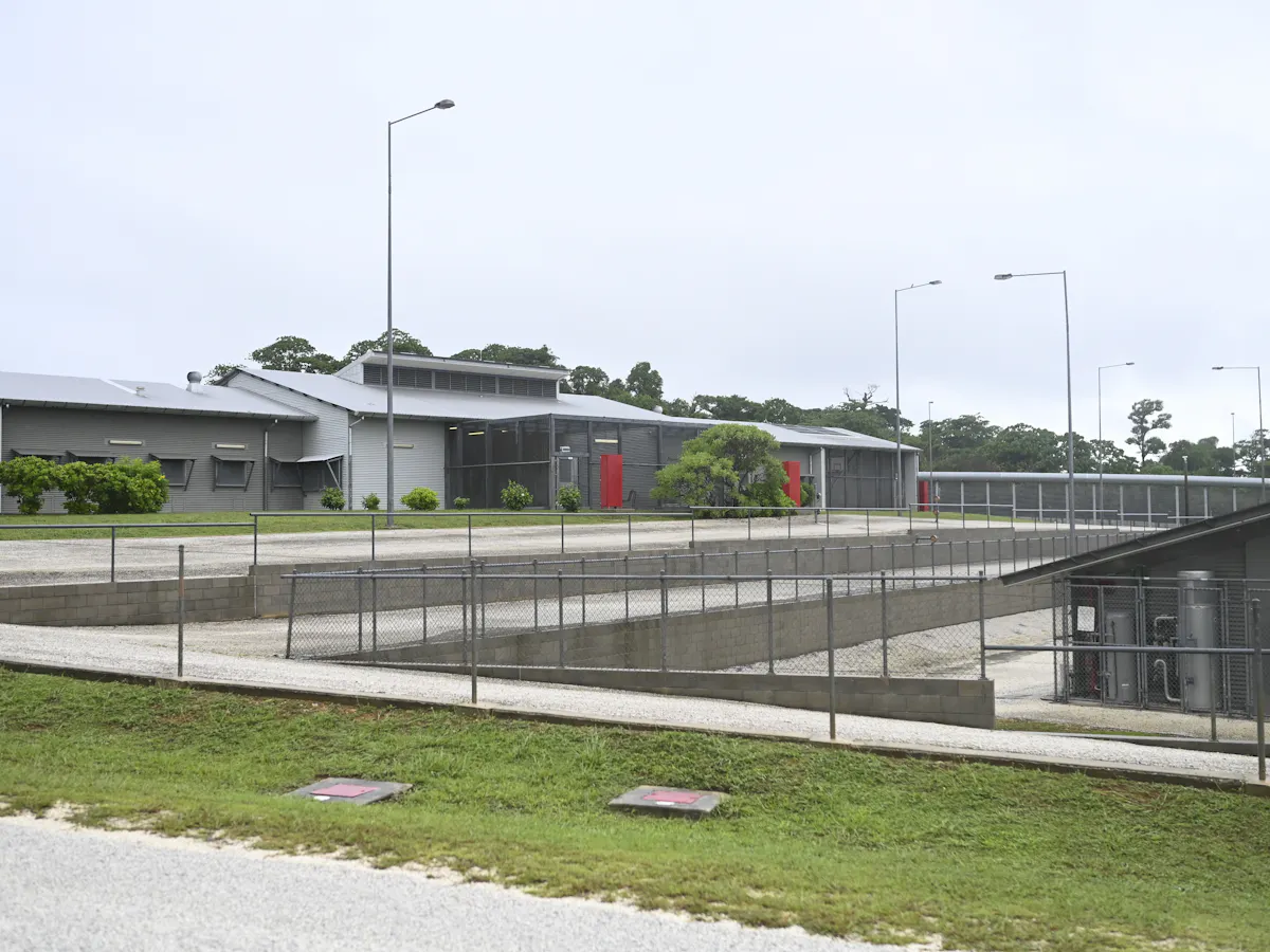 Get Yes There S Merit In Quarantining People On Christmas Island To Desktop Wallpaper Wallpaper Yes There S Merit In Quarantining People On Christmas Island To For iPhone