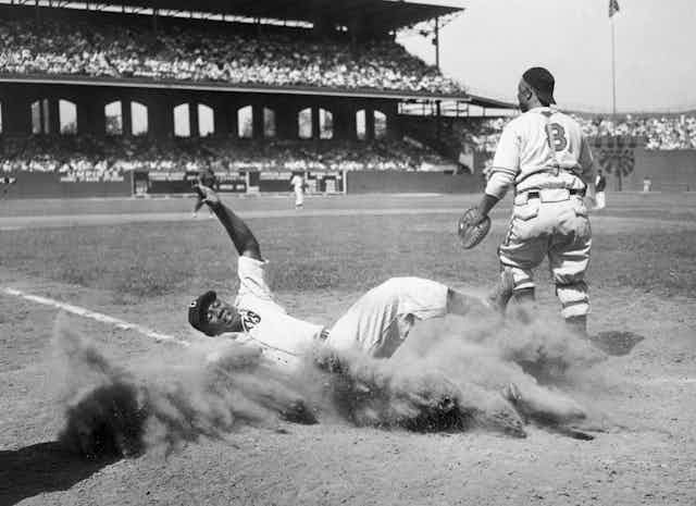 Black History Month: Homestead Grays and Pittsburgh Crawfords 
