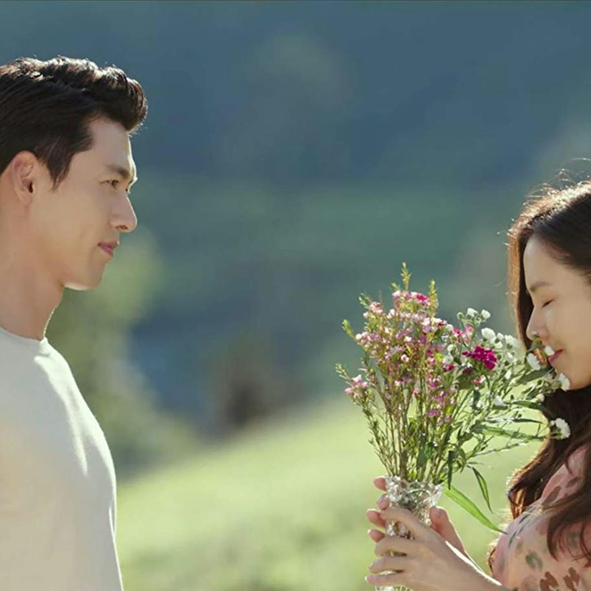 Download Crash Landing On You Korean Drama Crosses The North South Divide For iPhone Free Wallpaper Crash Landing On You Korean Drama Crosses The North South Divide HD