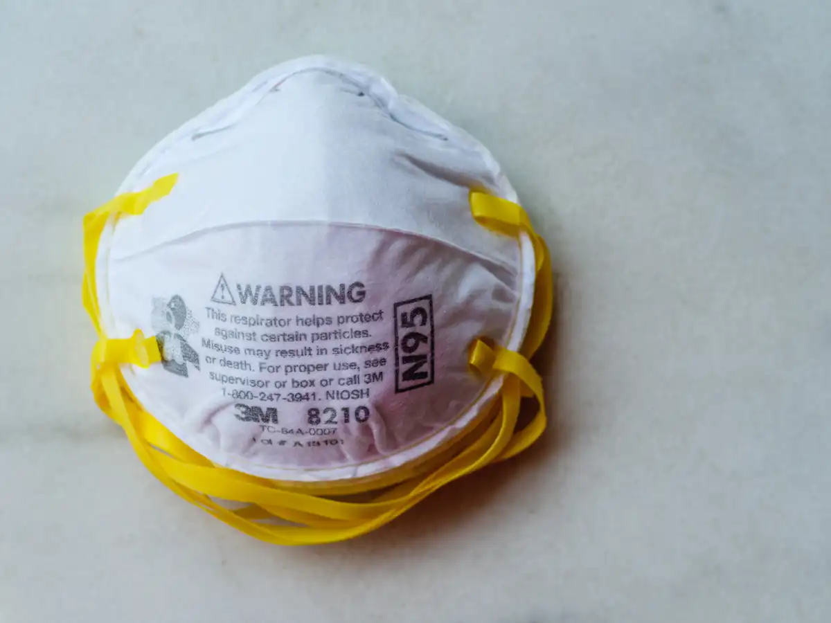 Can pollution face masks really protect us from exposure to toxic ...