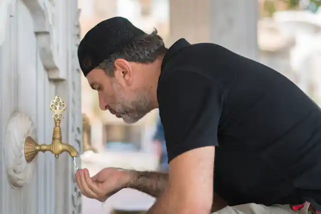 What Islamic Hygienic Practices Can Teach When Coronavirus Is Spreading