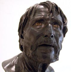 Busto de Séneca, por Finizio