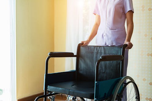 La situación de pandemia que vive España y el resto del mundo con el nuevo coronavirus ha impactado fuertemente en nuestra sociedad. Ahora emerge el valor de la sanidad universal y de sus profesionales.