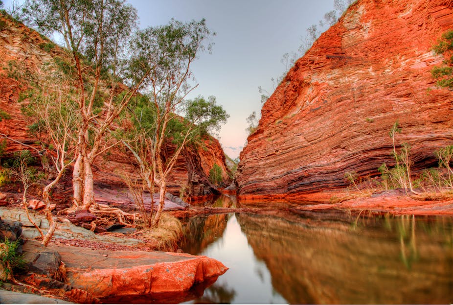 Our Past Revisited New Cambridge History Of Australia Gives Us The Big Picture