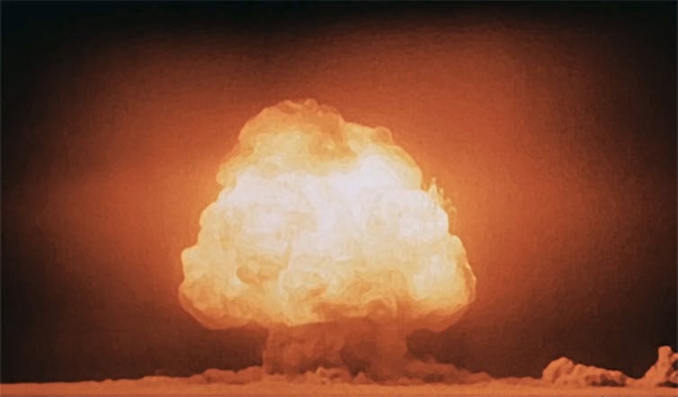 Will humans go extinct? Nuclear bomb