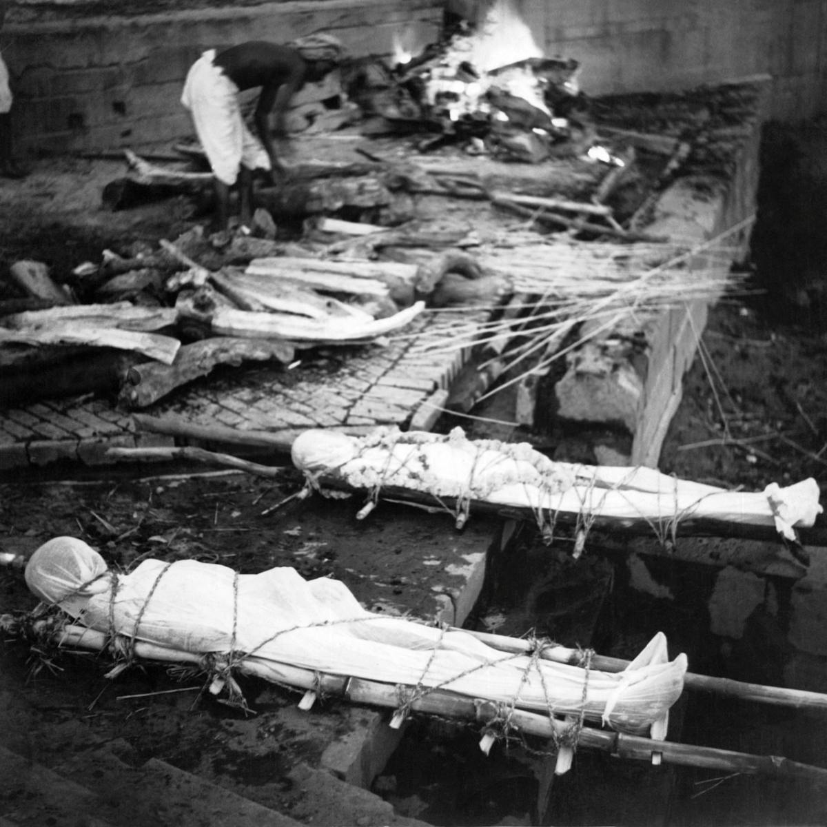 1918 flu pandemic killed 12 million Indians, and British overlords ...