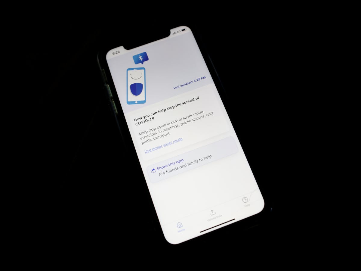 The Coronavirus Contact Tracing App Won T Log Your Location But It Will Reveal Who You Hang Out With