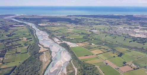 new warnings on New Zealand's rivers and lakes