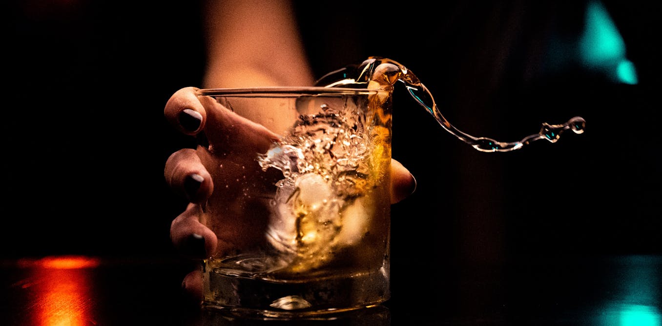 Que sait-on des liens entre confinement et consommation d'alcool ?