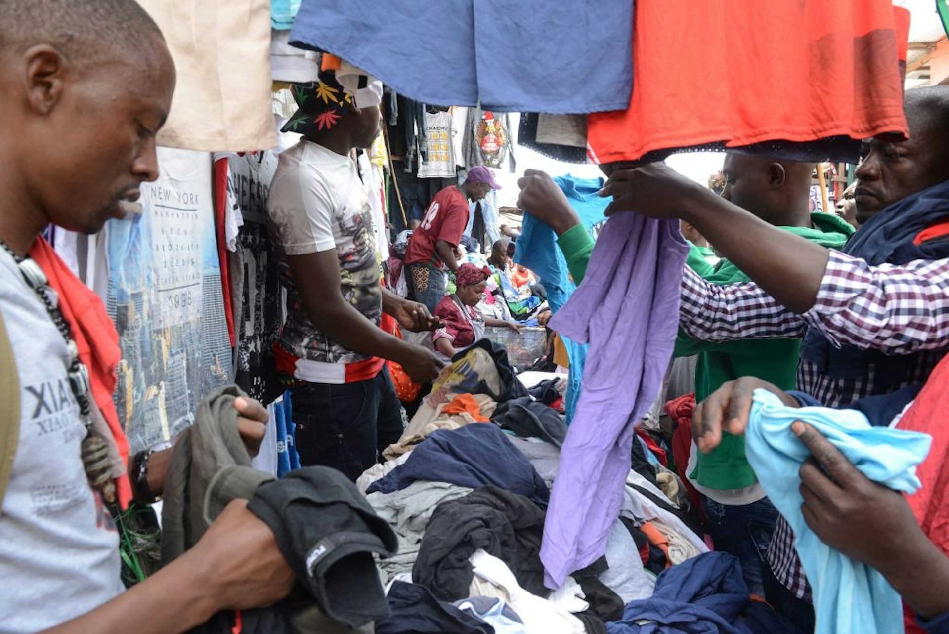 Why Is Used Clothing Popular Across Africa? We Found Out in Malawi