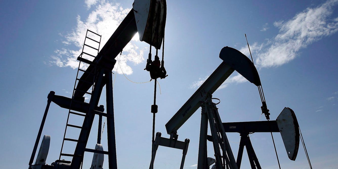 Oil crash explained How are negative oil prices even possible?