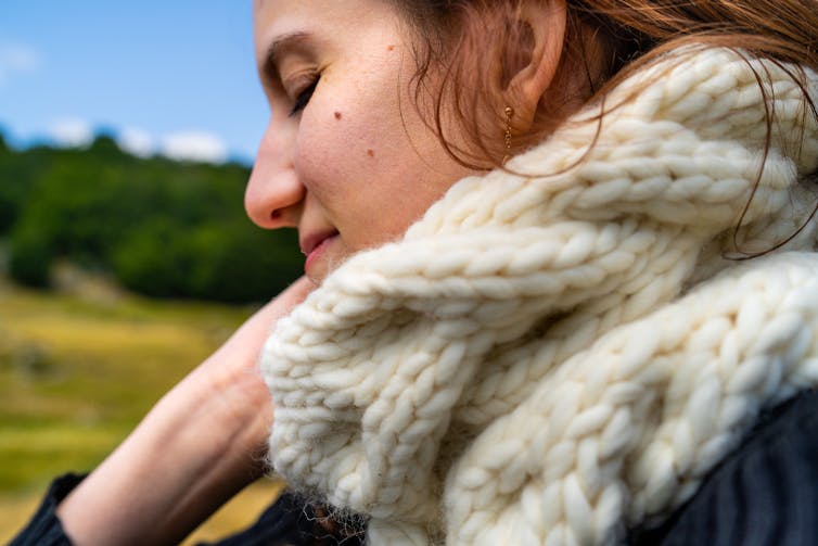 knitting your first woolly scarf