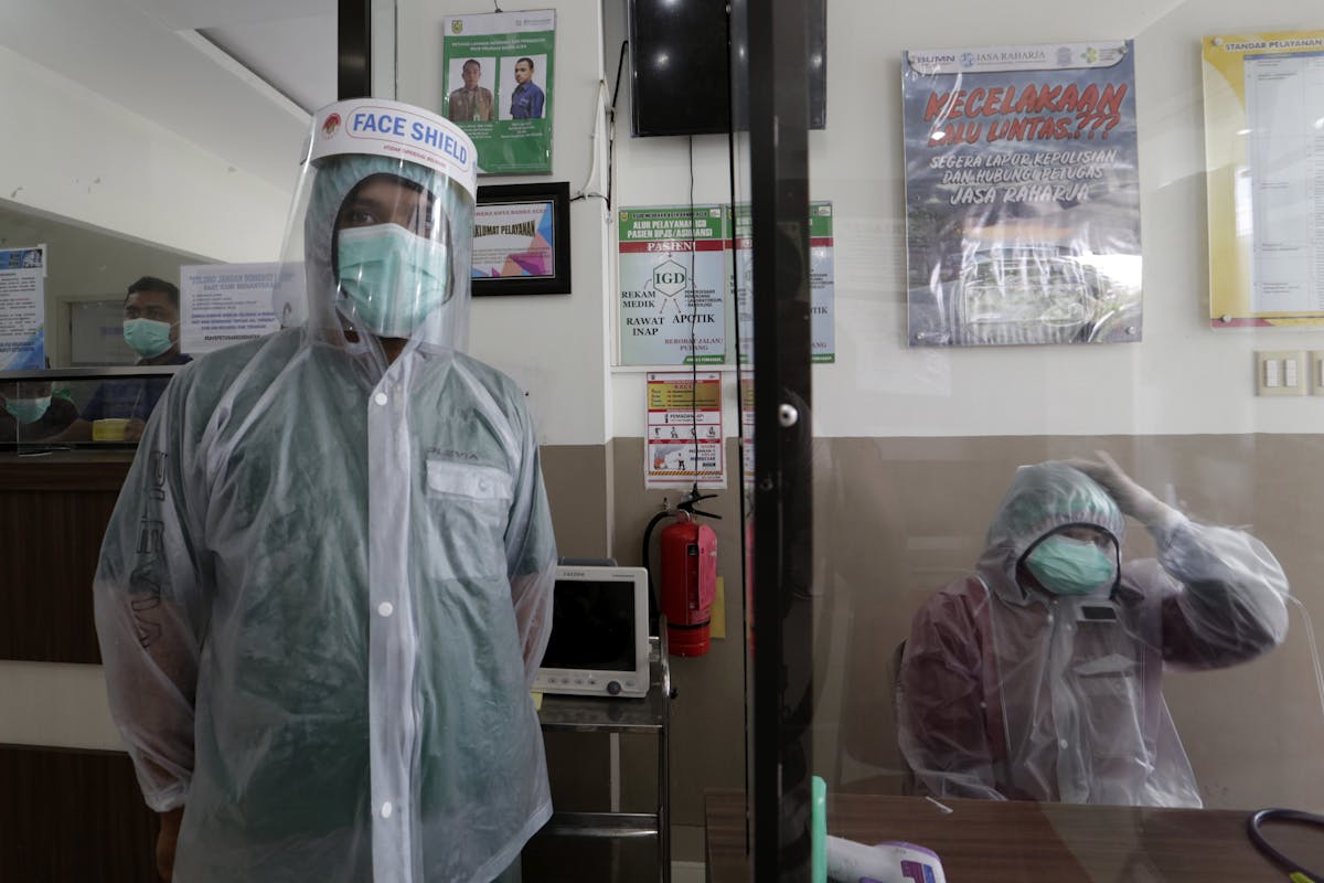 Mengapa Rumah Sakit Kewalahan Hadapi Pandemi Covid 19 Dan Apa Dampaknya Bagi Keselamatan Pasien