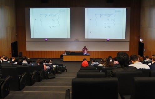 No big packed lectures allowed if we're to safely bring uni students back to campus