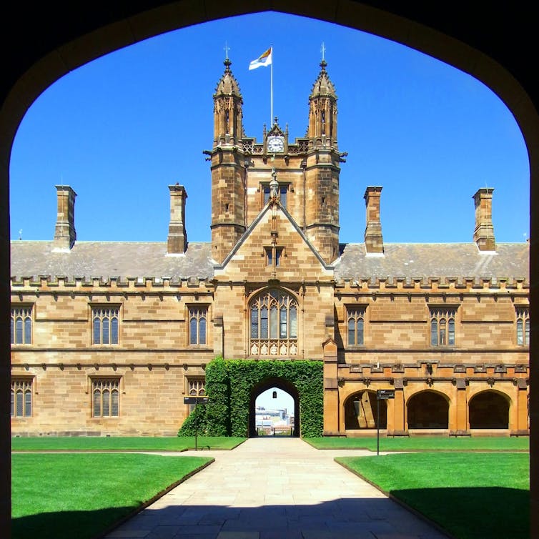 No big packed lectures allowed if we're to safely bring uni students back to campus