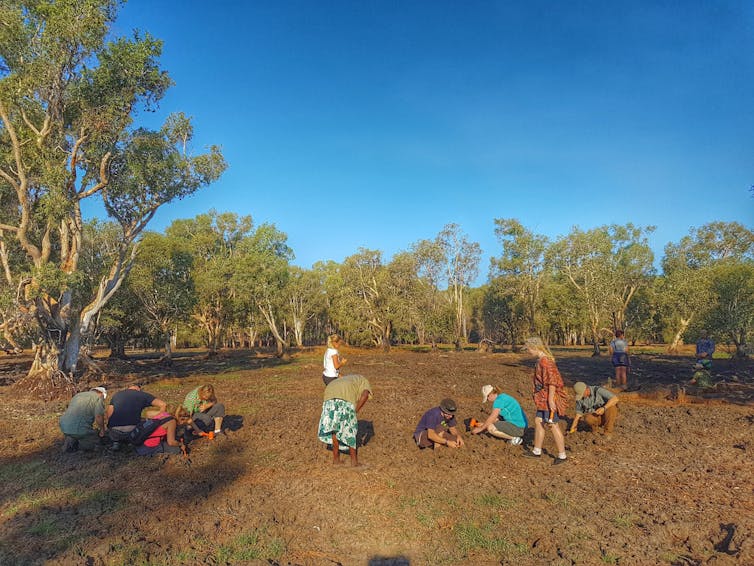 Non-Indigenous Australians need to educate themselves. One way to do this is to take an Indigenous tour.