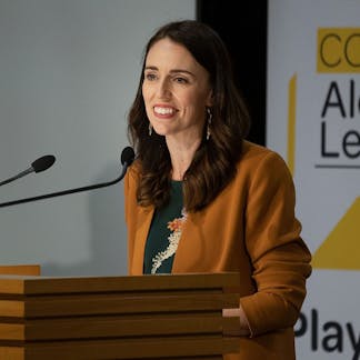 En Anglais The Conversation France