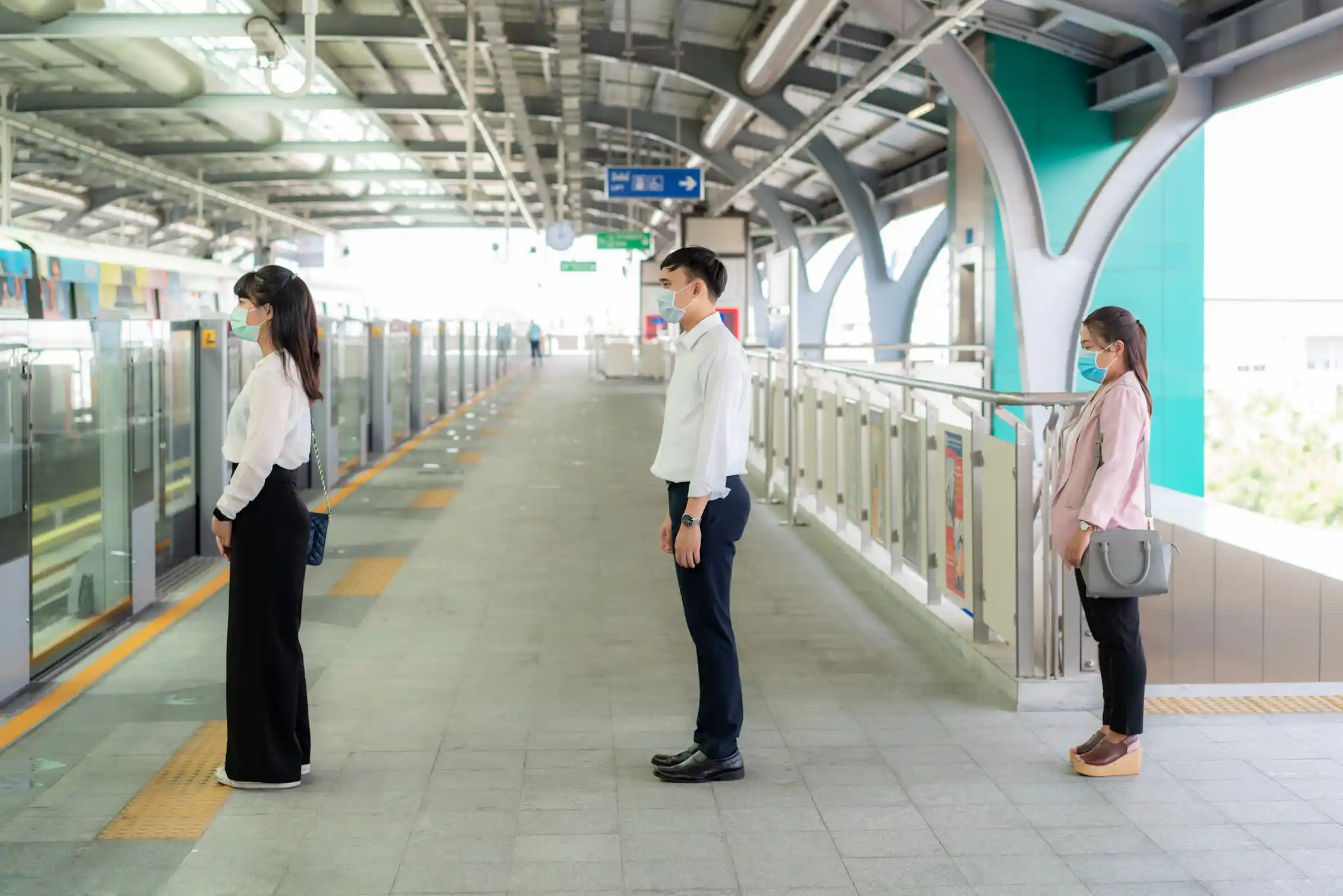 Distancing One metre or two? The science behind social distancing