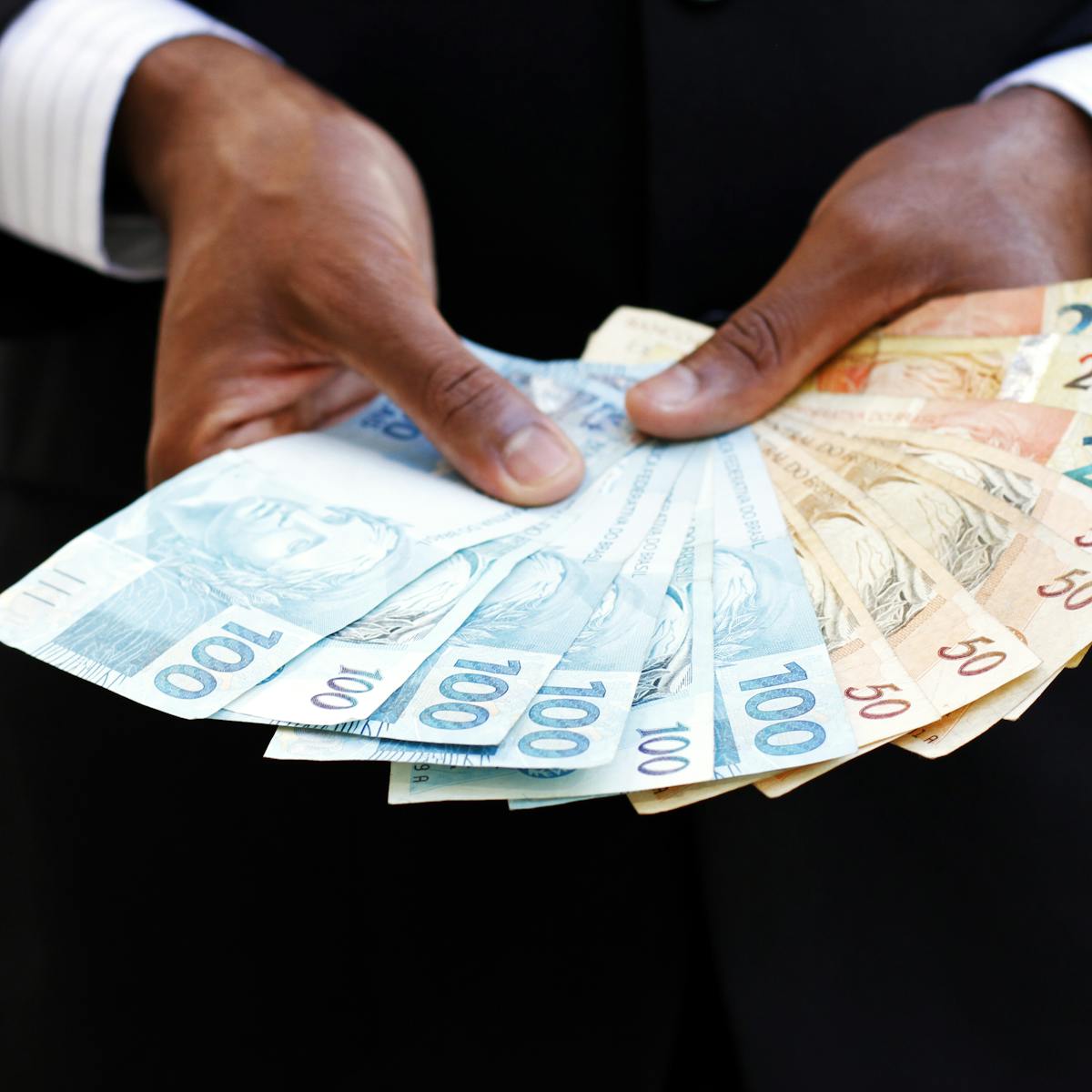 Cash And The Coronavirus Covid 19 Is Changing Our Relationship With Money